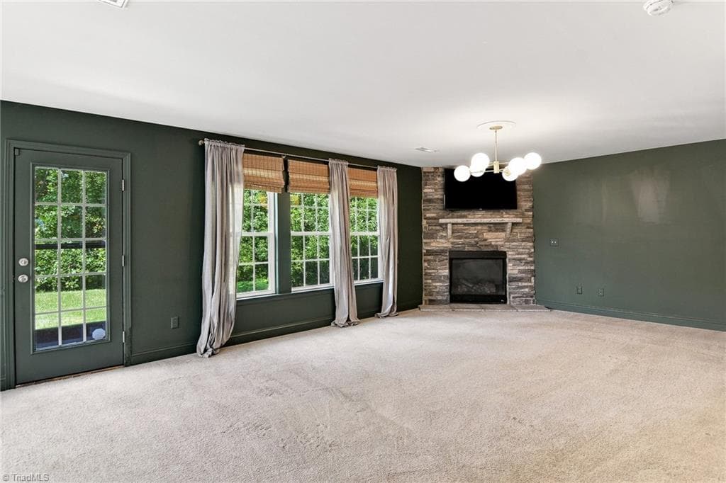 Stick/Site Built at 3687 Hayfield Court, Thomasville NC 27360, photo 8 of 33