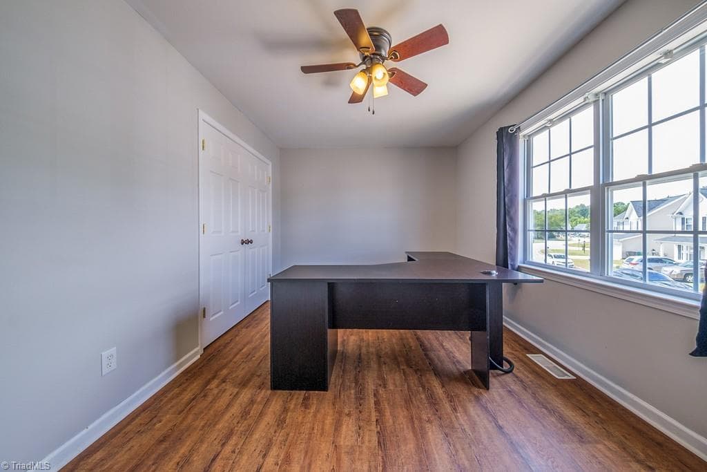 Stick/Site Built at 6132 Birkdale Drive, High Point NC 27265, photo 23 of 41