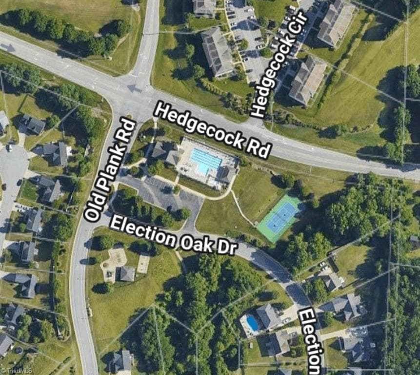 Stick/Site Built at 6132 Birkdale Drive, High Point NC 27265, photo 38 of 41