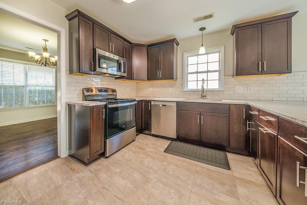 Stick/Site Built at 6132 Birkdale Drive, High Point NC 27265, photo 10 of 41