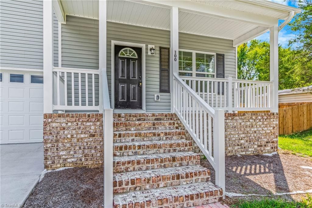 Stick/Site Built at 100 Snead Road, Winston-Salem NC 27103, photo 2 of 27