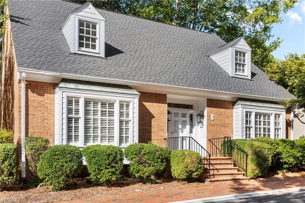 Stick/Site Built at 7 Ashton Square, Greensboro NC 27408, Greensboro, photo 2 of 48
