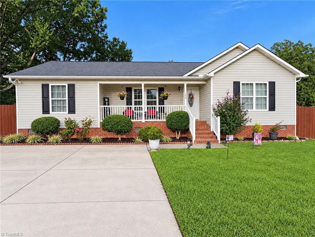 130 Garden Street, Thomasville NC 27360