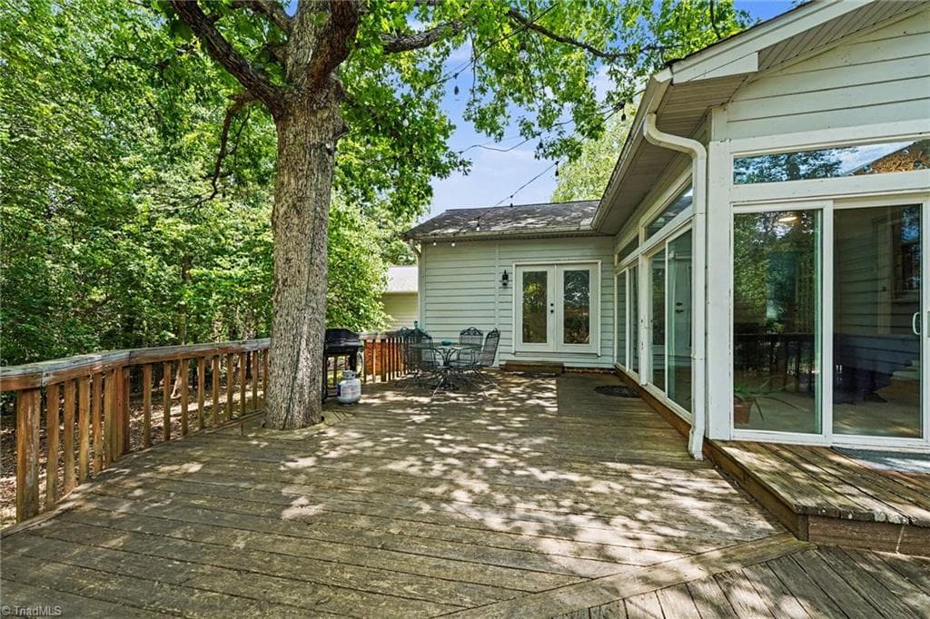 Stick/Site Built at 1801 Dantzler Drive, High Point NC 27265, photo 25 of 47