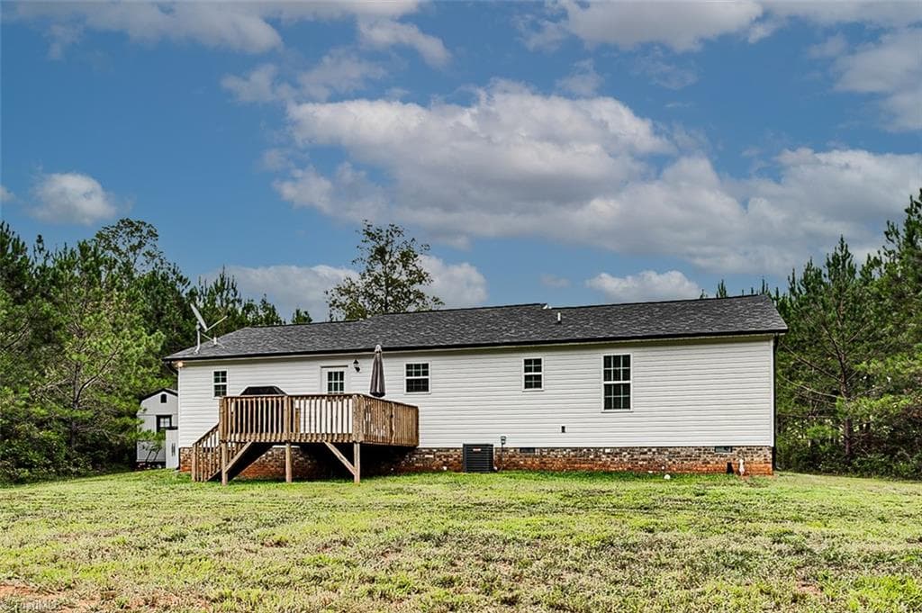 Stick/Site Built at 5000 Tabernacle School Road, Asheboro NC 27205, photo 22 of 24