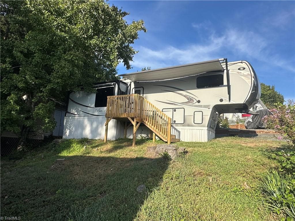 122 Eagle Drive, New London NC 28127