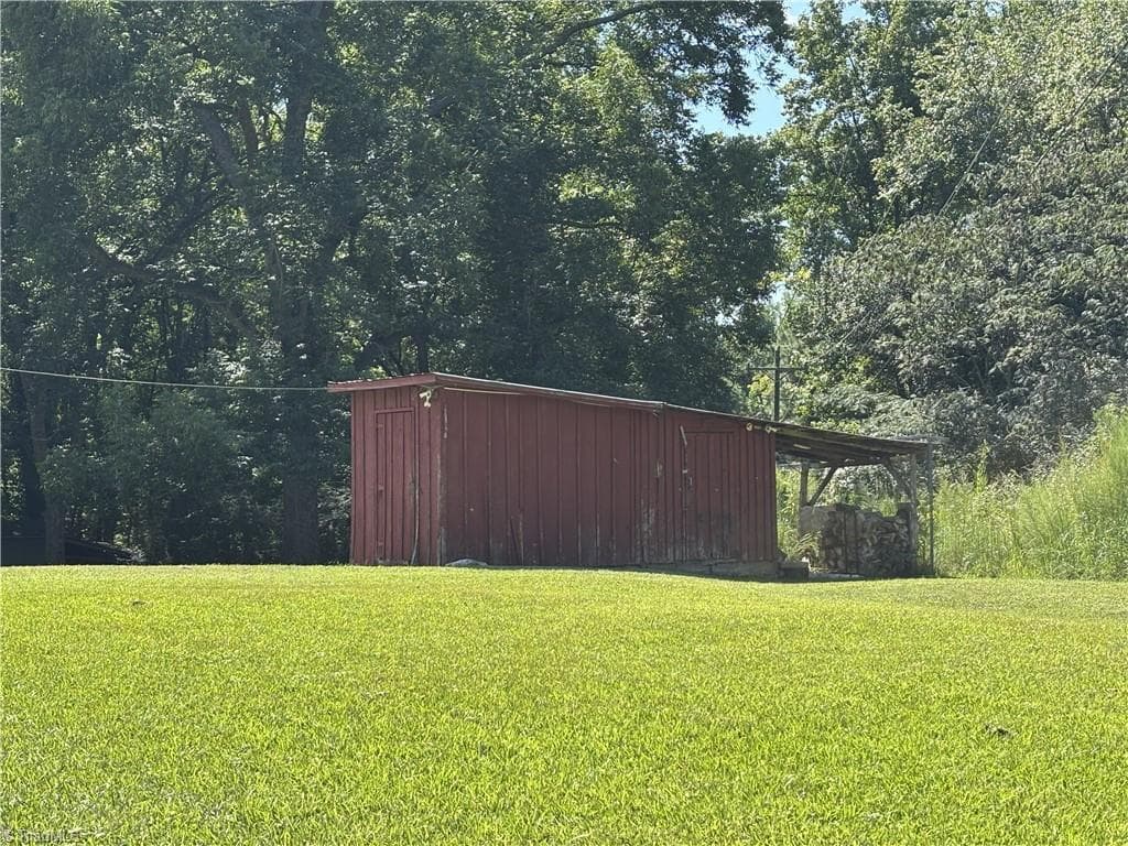 Stick/Site Built at 148 Oscar Road, Troy NC 27371, Troy, photo 19 of 21