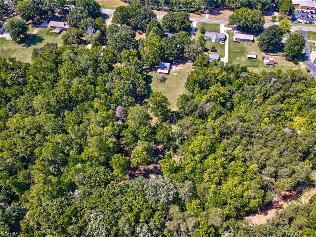 Stick/Site Built at 124 Clydes Drive, Reidsville NC 27320, Reidsville, photo 49 of 50