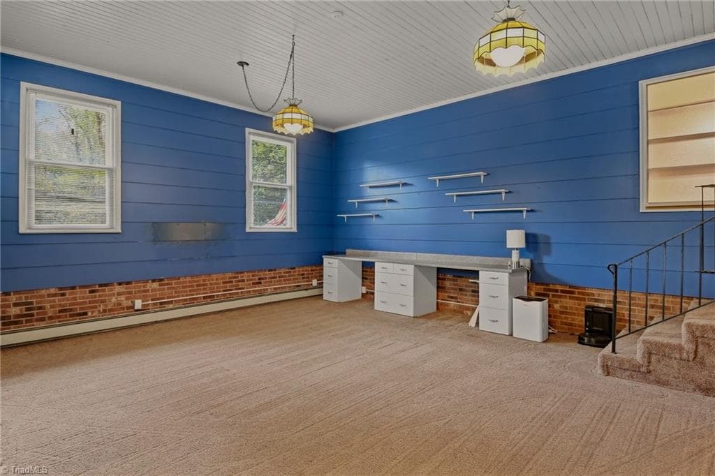 Stick/Site Built at 5806 Carriage Lane, Greensboro NC 27410, photo 12 of 33