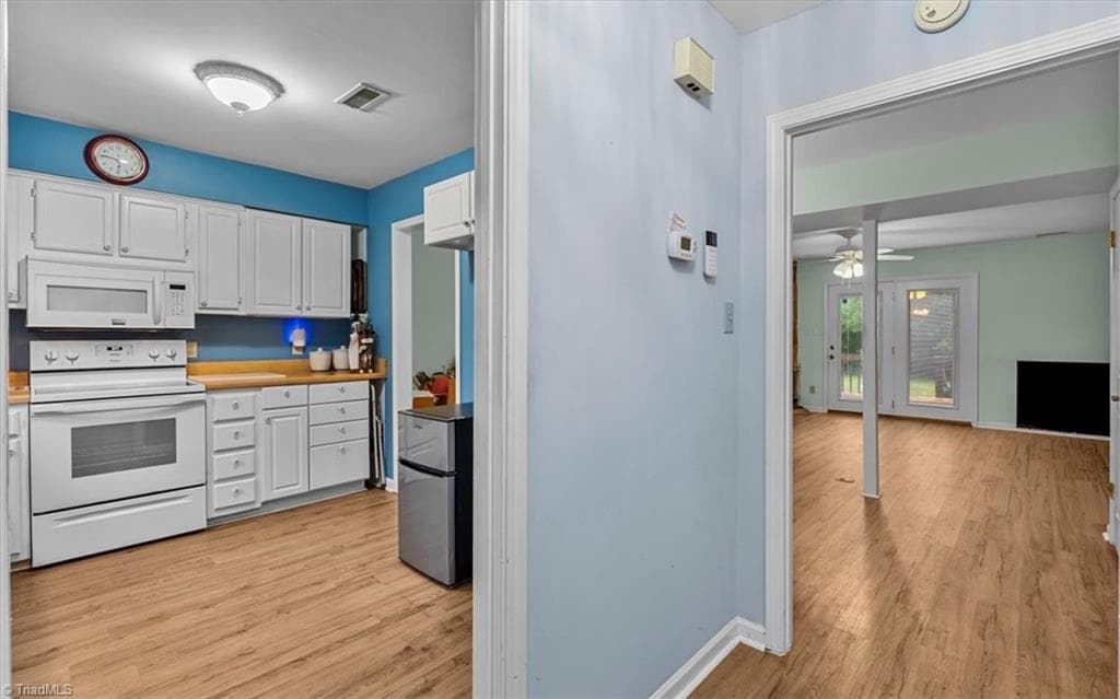 Stick/Site Built at 3835 Johnson Street # D, High Point NC 27265, photo 5 of 30