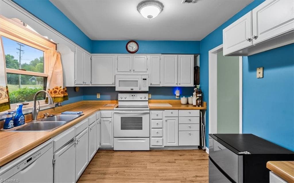 Stick/Site Built at 3835 Johnson Street # D, High Point NC 27265, photo 10 of 30