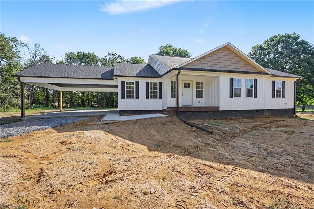 Stick/Site Built at 5430 Lake Juno Road, Liberty NC 27298, Liberty, photo 3 of 32