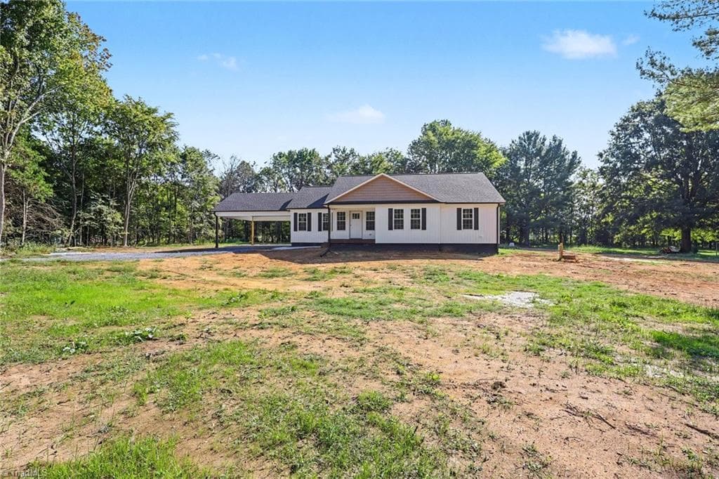 Stick/Site Built at 5430 Lake Juno Road, Liberty NC 27298, Liberty, photo 4 of 32