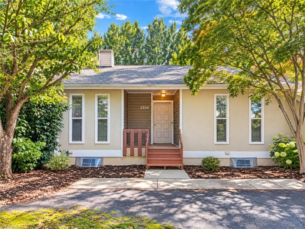 2544 Tantelon Place, Winston-Salem NC 27127