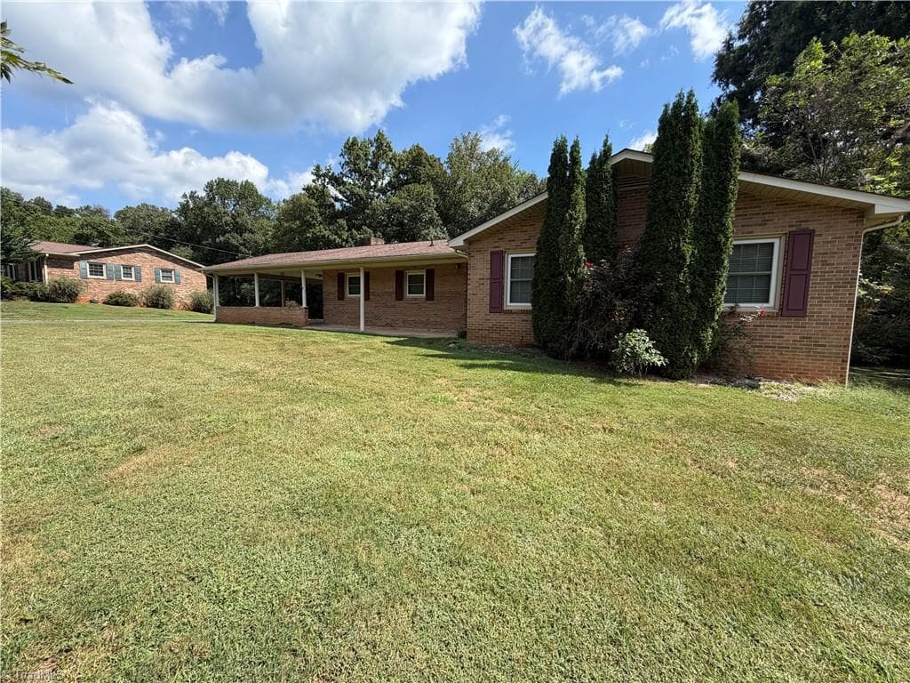 291 Michael Drive, Dobson NC 27017