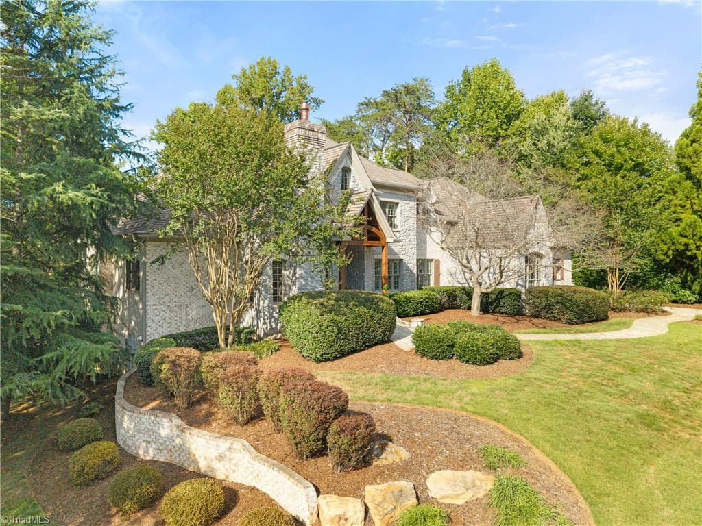 Stick/Site Built at 3721 Coral Garden Lane, Winston-Salem NC 27106, Winston-Salem, photo 3 of 100