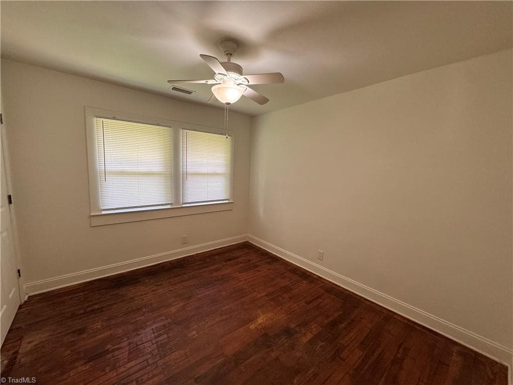 Stick/Site Built at 4865 Baux Mountain Road, Winston-Salem NC 27105, Winston-Salem, photo 9 of 21