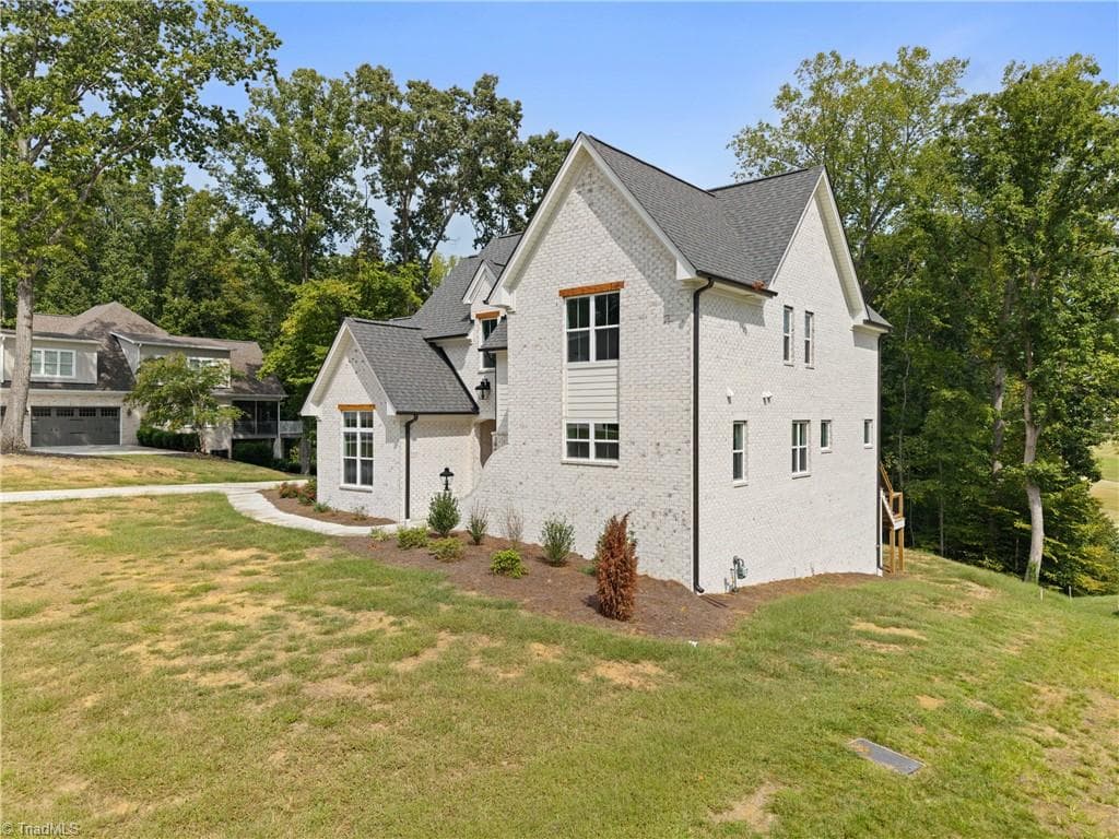 Stick/Site Built at 293 Old Heritage Drive, Winston-Salem NC 27107, Winston-Salem, photo 3 of 90