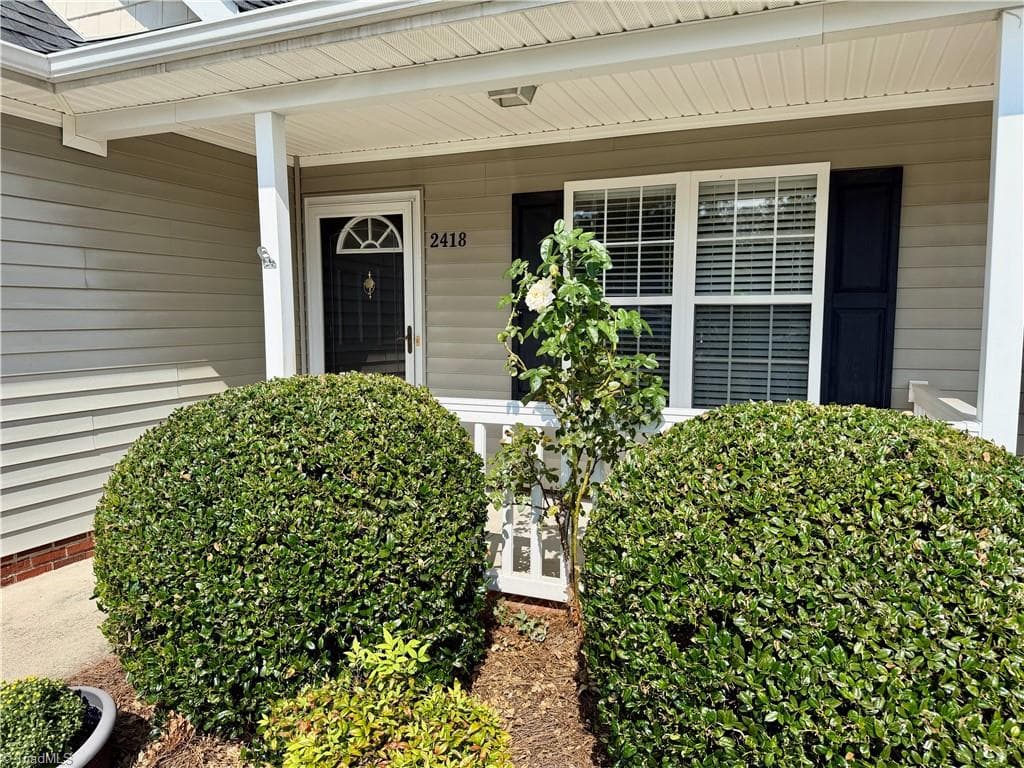 Stick/Site Built at 2418 Wynbrook Square Court, Winston-Salem NC 27103, photo 3 of 37