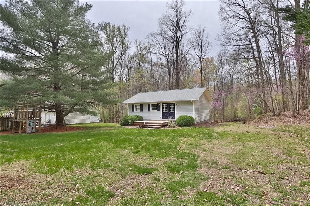 Stick/Site Built at 419 Cypress Drive, Reidsville NC 27320, Reidsville, photo 69 of 86