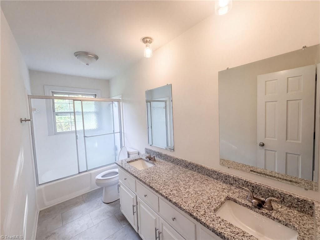 Stick/Site Built at 3828 Waterview Road, High Point NC 27265, photo 14 of 18