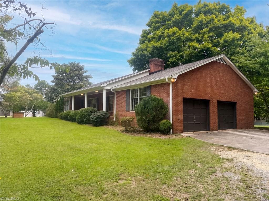 Stick/Site Built at 3828 Waterview Road, High Point NC 27265, photo 18 of 18
