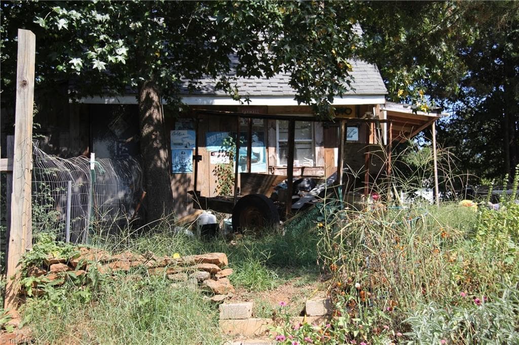 Manufactured Home at 115 Anderson Acres Drive, Harmony NC 28634, Harmony, photo 18 of 18