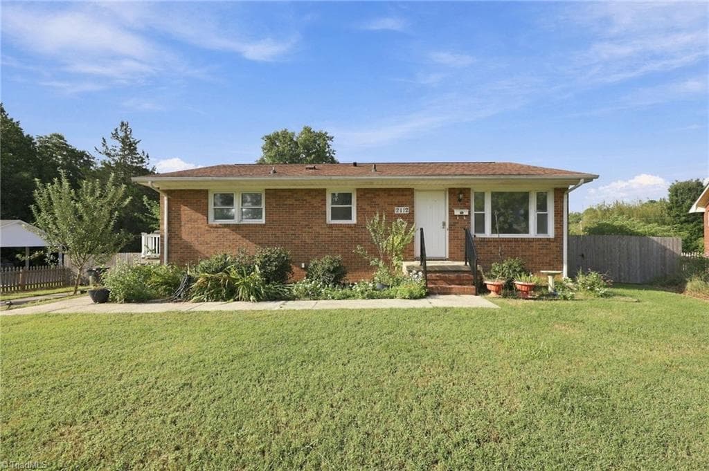 Stick/Site Built at 2112 Joyce Court, Burlington NC 27217, Burlington, photo 35 of 44