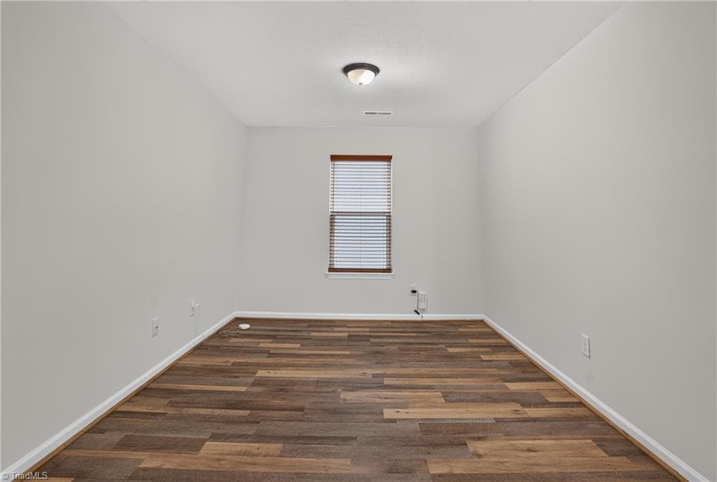 Stick/Site Built at 3034 Desmond Woods Drive, Greensboro NC 27405, photo 34 of 39