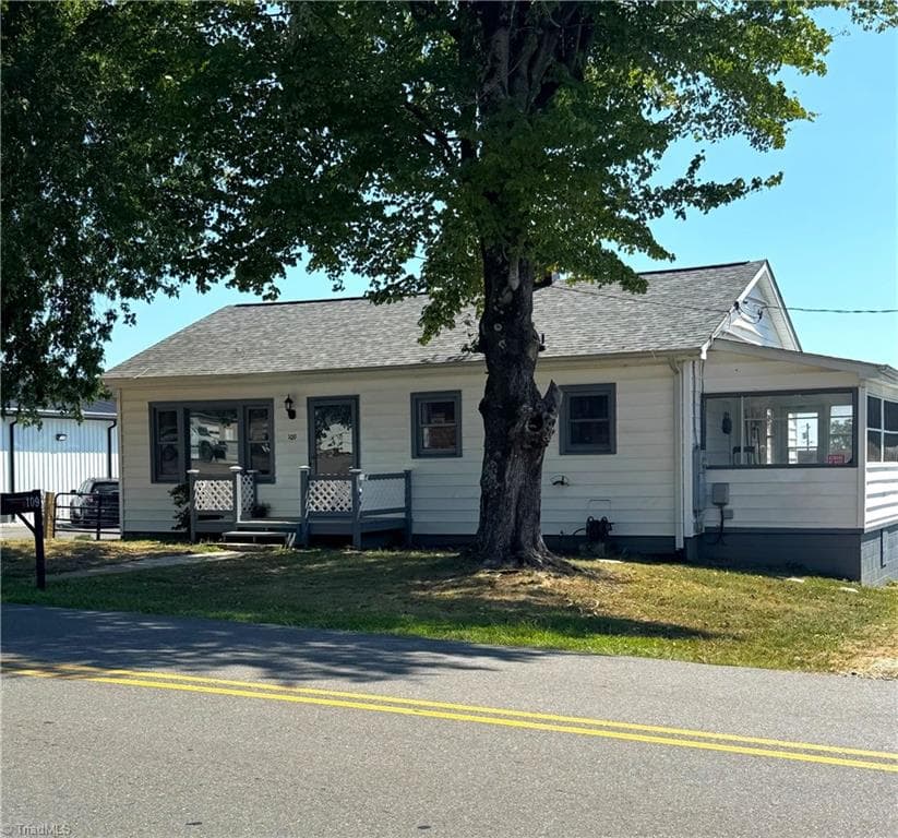 109 Starlite Road, Mount Airy NC 27030