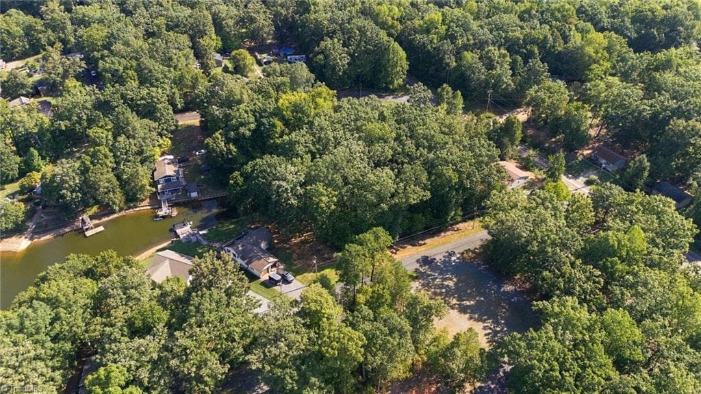 Single Family Residence at 154 Sunset Boulevard, Lexington NC 27292, Lexington, photo 8 of 13