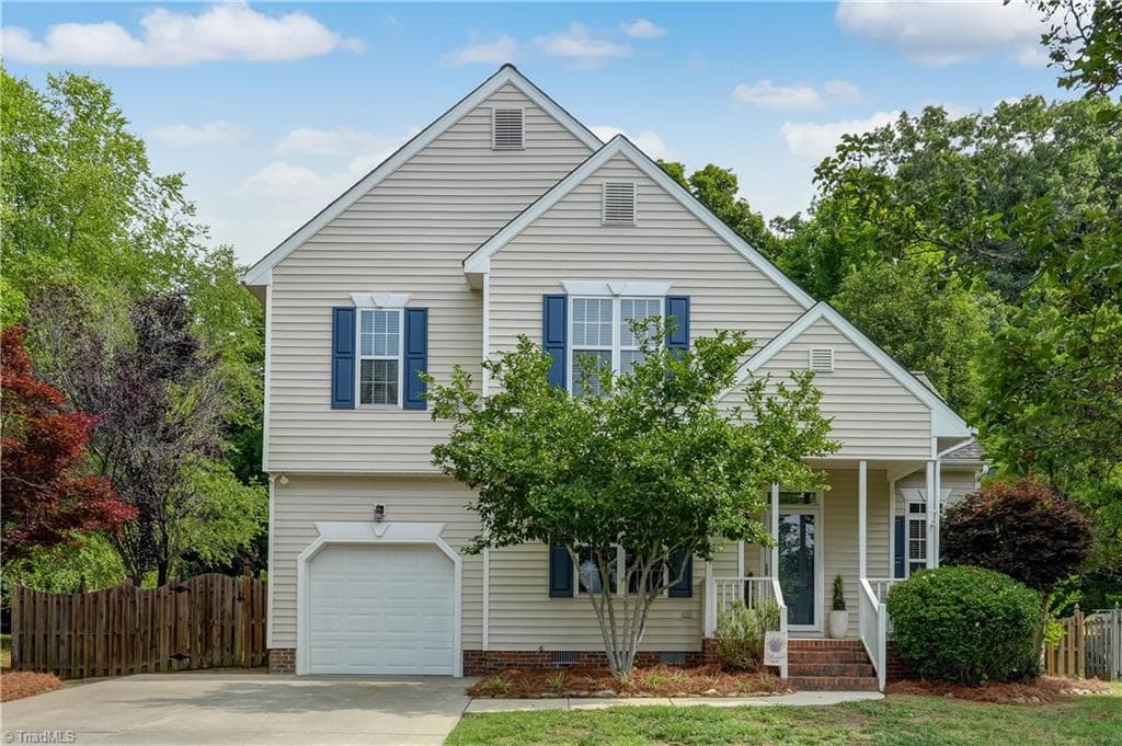 4025 Queens Grant Road, Jamestown NC 27282