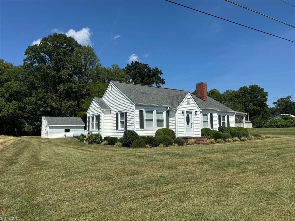 Stick/Site Built at 2709 Murray Road, State Road NC 28676, State Road, photo 5 of 76