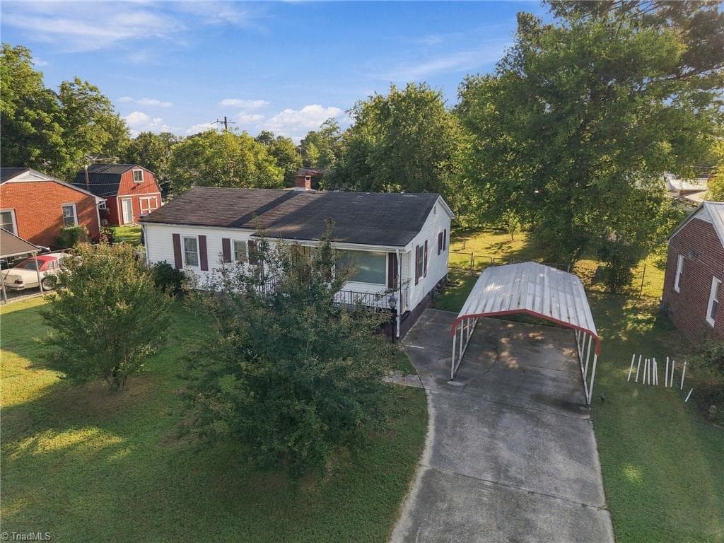 Stick/Site Built at 607 Walker Avenue, Graham NC 27253, Graham, photo 33 of 40