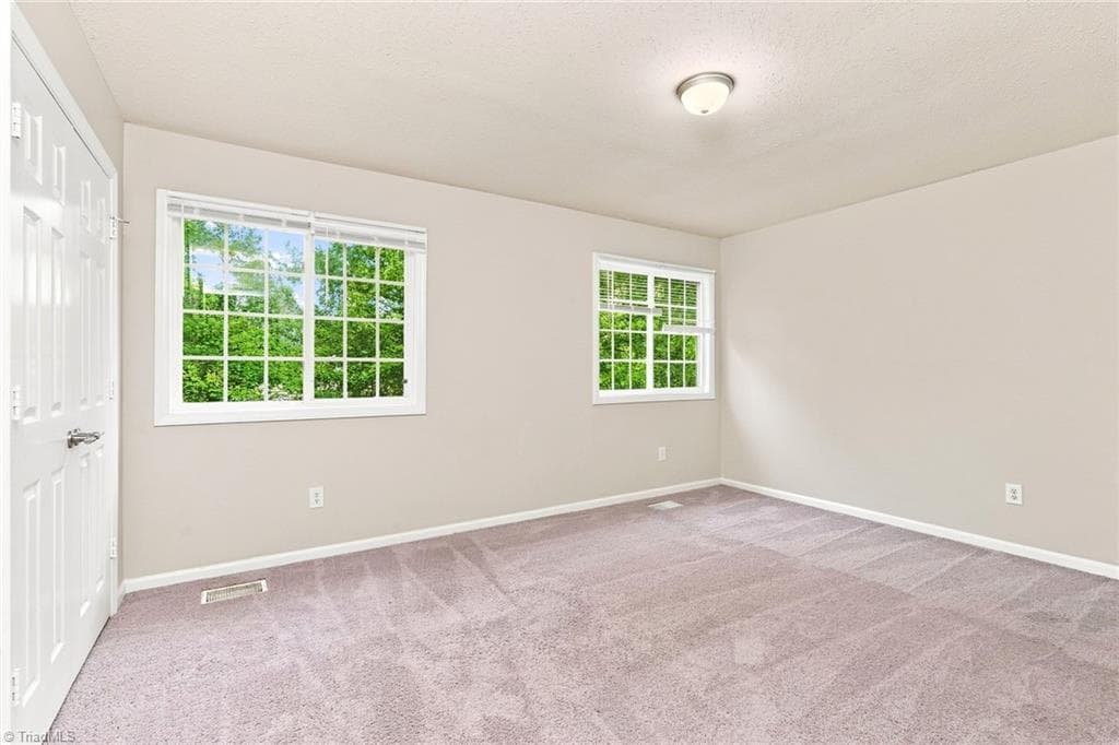 Stick/Site Built at 1495 Fiddlers Knoll Drive, Kernersville NC 27284, photo 13 of 22