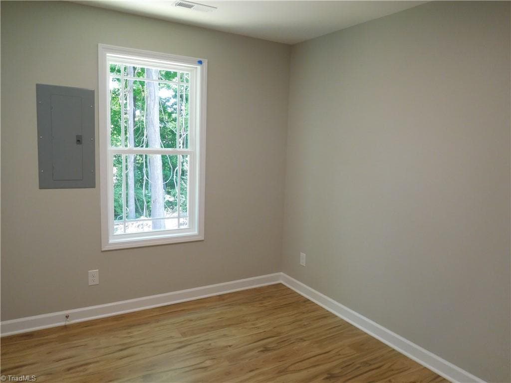 Stick/Site Built at 415 N Scientific Street, High Point NC 27260, photo 9 of 19