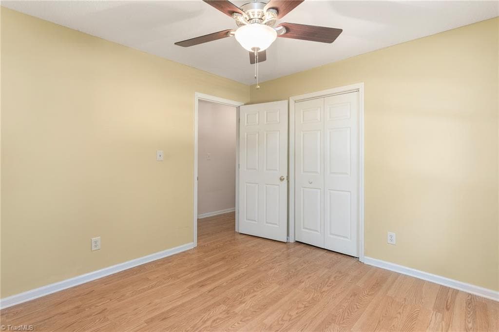 Stick/Site Built at 914 Ferndale Drive, Thomasville NC 27360, photo 26 of 33