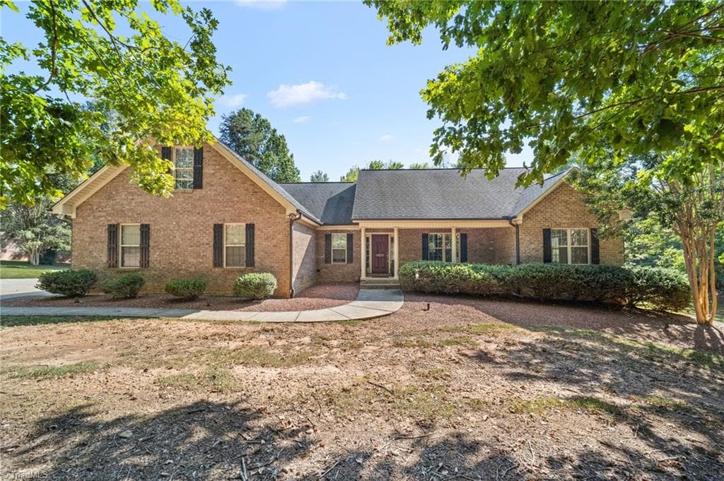 8615 Self Road, Stokesdale NC 27357