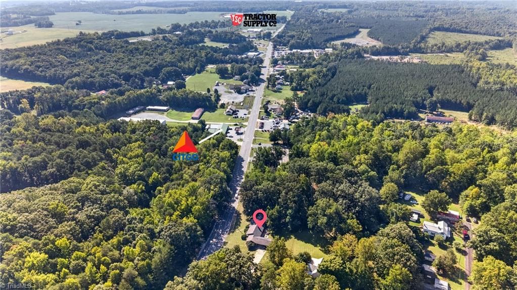 Stick/Site Built at 18380 S Nc Highway 109, Denton NC 27239, Denton, photo 37 of 38