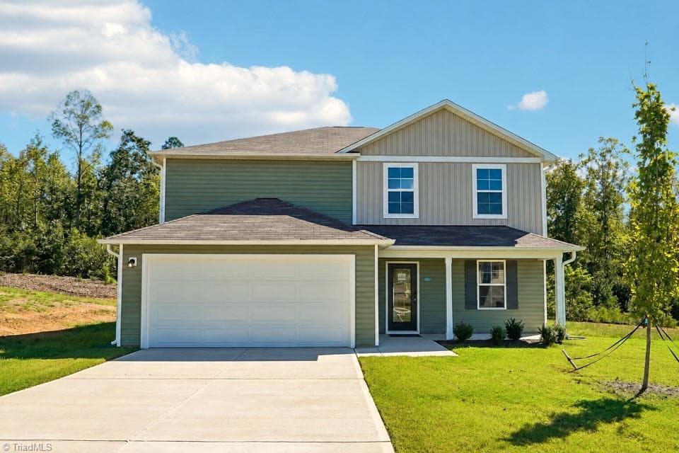 104 WELLER Lane, Thomasville NC 27360