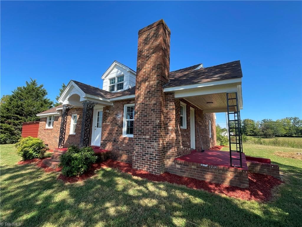 539 Athey Simmons Road, Mount Airy NC 27030