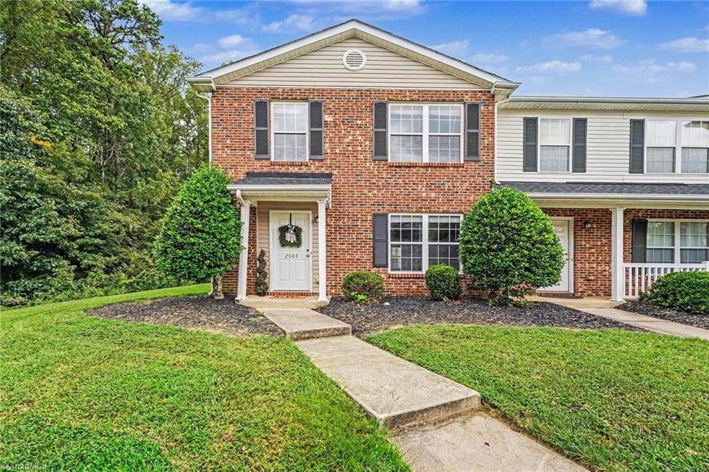 2044 Waterstone Lane, High Point NC 27265