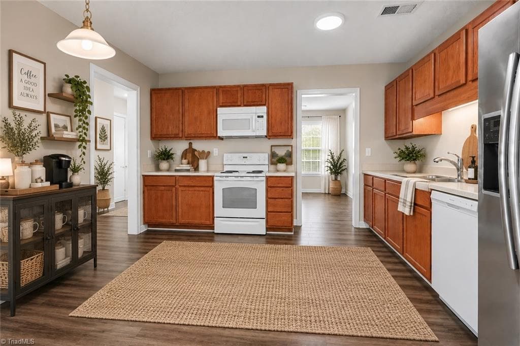 Stick/Site Built at 2044 Waterstone Lane, High Point NC 27265, photo 10 of 27
