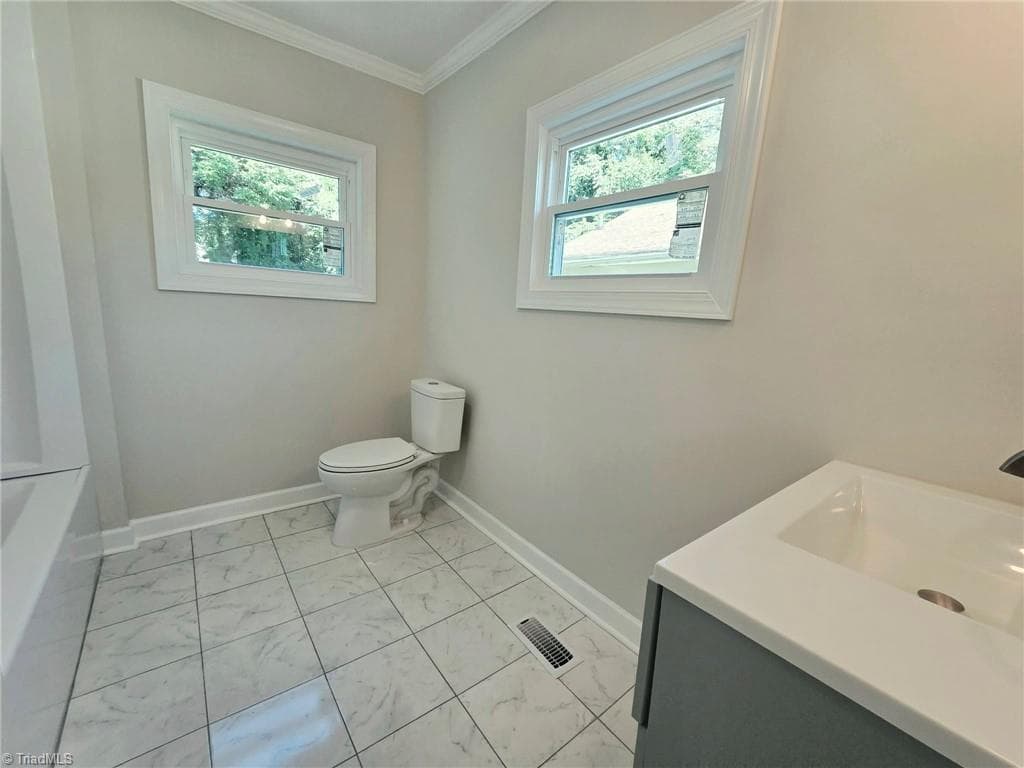 Stick/Site Built at 910 Dillard Street, Greensboro NC 27403, photo 12 of 27
