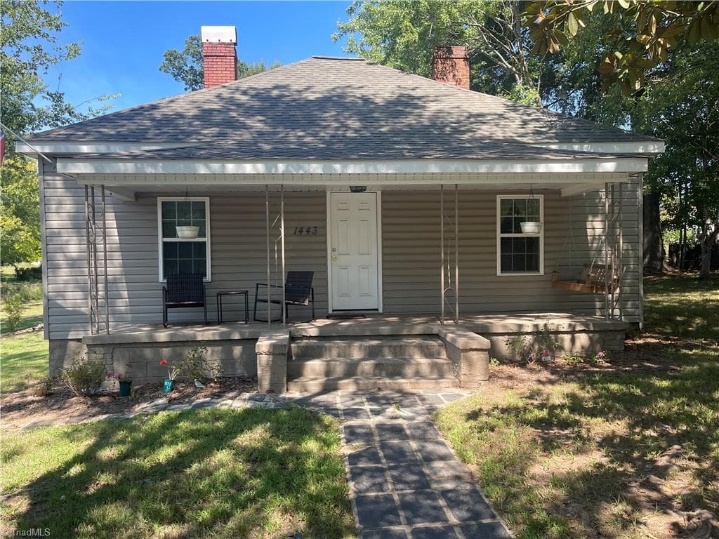 1443 Delaware Avenue, Eden NC 27288