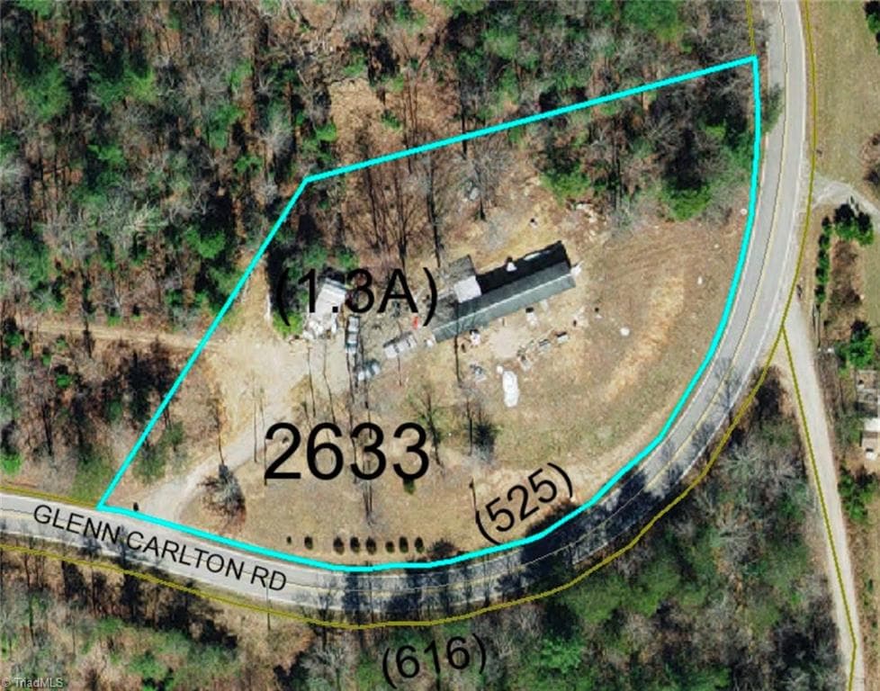 Manufactured Home at 1490 Glenn Carlton Road, Boomer NC 28606, photo 2 of 23