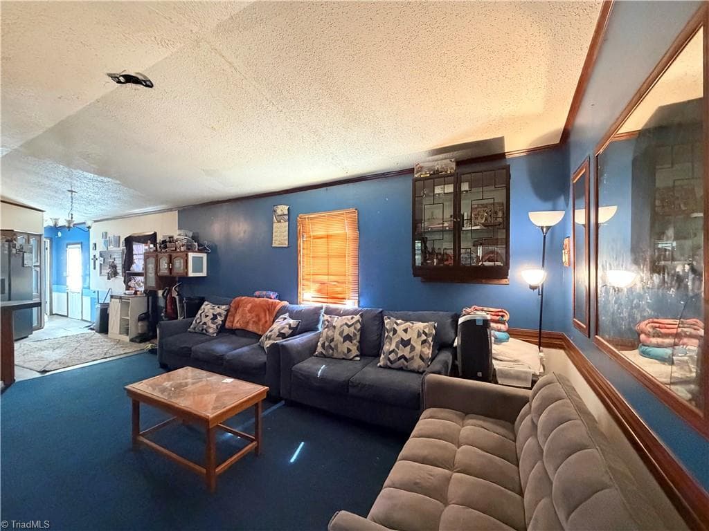 Manufactured Home at 1490 Glenn Carlton Road, Boomer NC 28606, photo 10 of 23