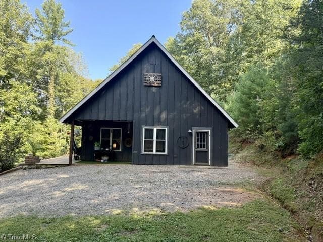 Stick/Site Built at 488 Hollywood Road, Moravian Falls NC 28654, photo 6 of 49