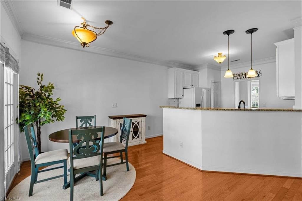 Stick/Site Built at 3651 Canopy Oak Court, High Point NC 27265, photo 10 of 38