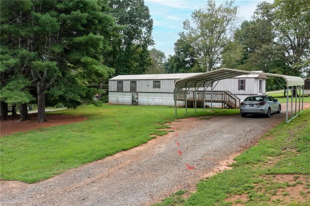 7410 Olin Road, Pfafftown NC 27040